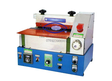 7滾輪上膠機(jī)1.jpg